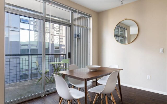 Bellevue Designer 1BD Plus Den 1BA Apartment