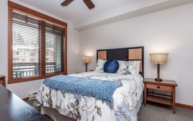 Village #3310 Lincoln House