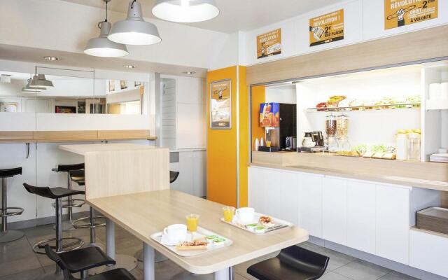 Hotelf1 Niort St Maixent