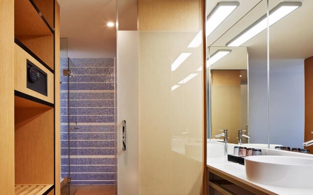 Aloft Dongguan Dynamic Town