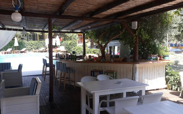 Rodon House Aparthotel