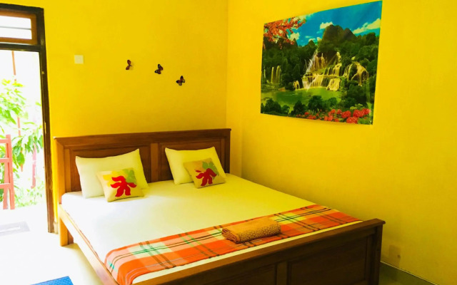 Sudu Neluma Home Stay