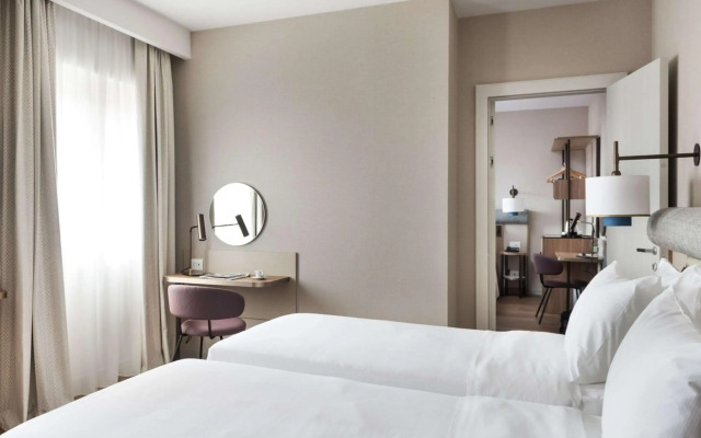 Ambasciatori Hotel Mestre Venice, Tapestry Collection by Hilton