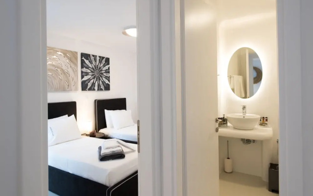 3-bed Villa in Mykonos With Private Pool