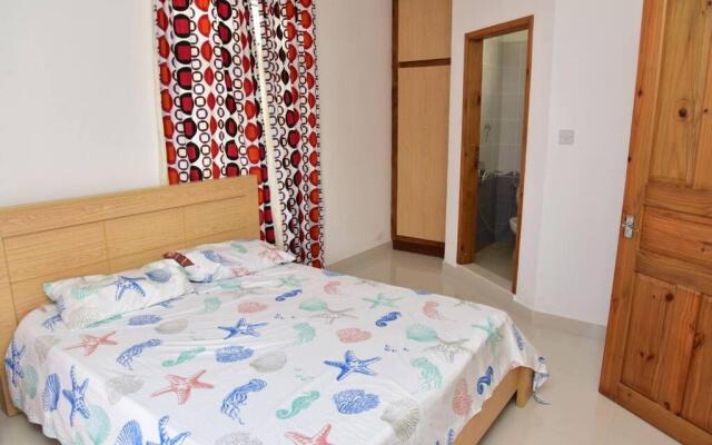 Pine Villa 6