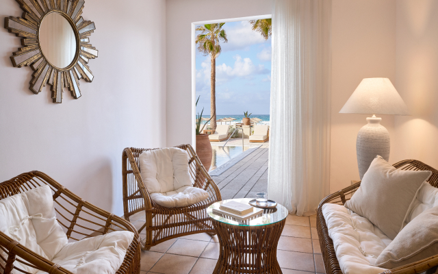 Grecotel Plaza Beach House