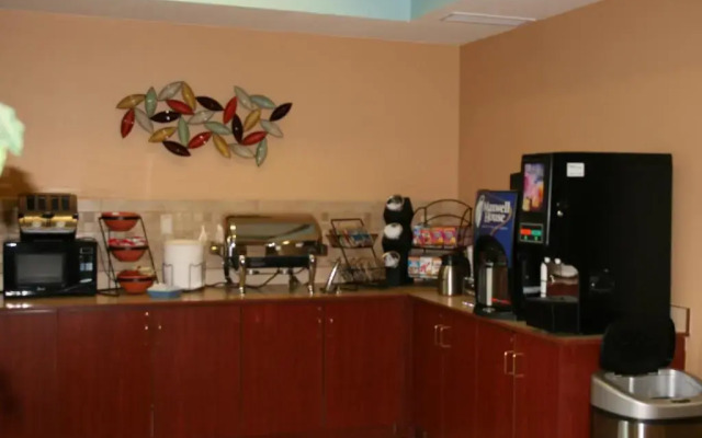 Microtel Inn & Suites by Wyndham Starkville