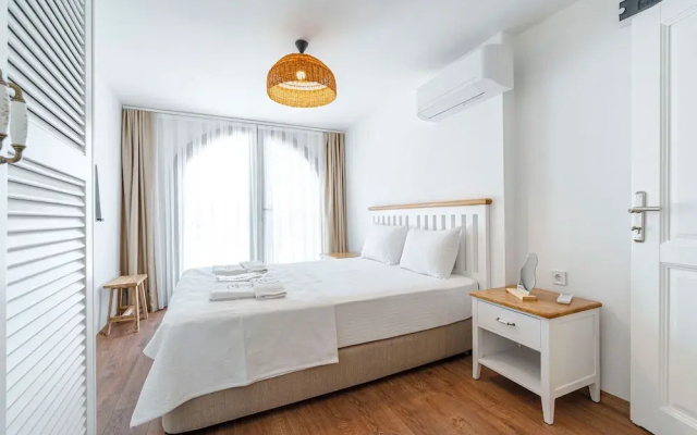 Tek Han Luxury