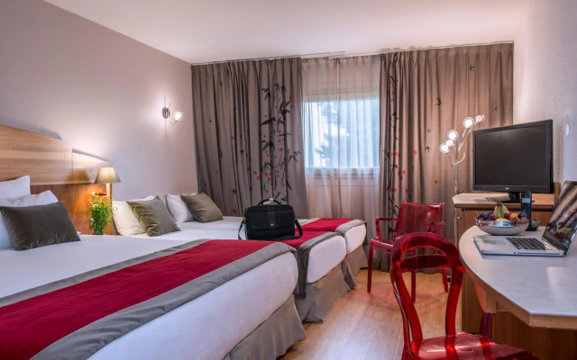 C Suites