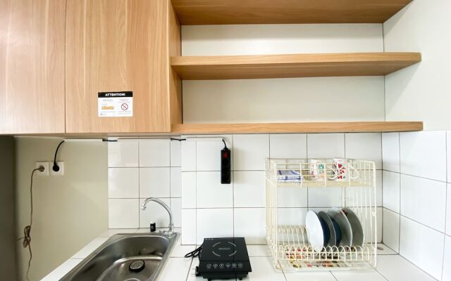 Serene Stay Studio At Springlake Summarecon Bekasi Apartment