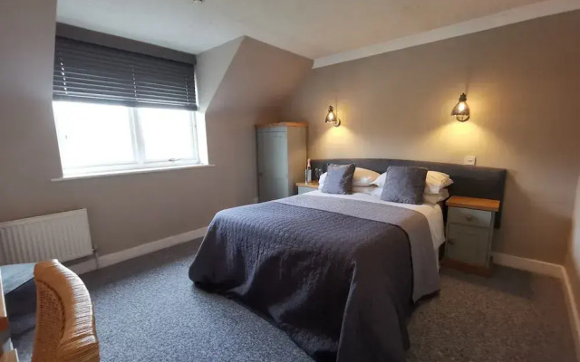 River Haven Hotel