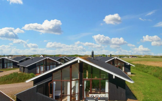 8 Person Holiday Home in Ulfborg-by Traum