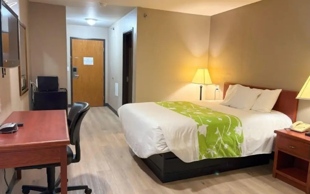 Larned Inn & Suites