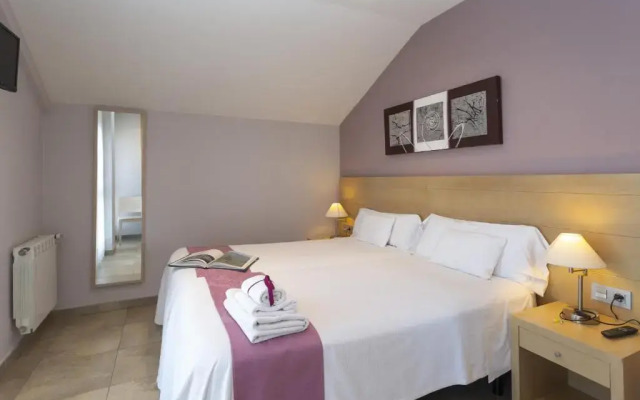 Apartamentos Turísticos Playa de Tapia