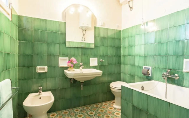 Charming Villa With Pool in Florence