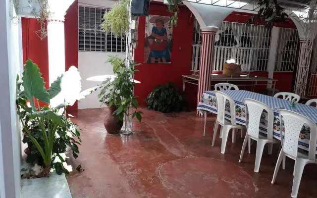 Hostal D Oleo Méndez