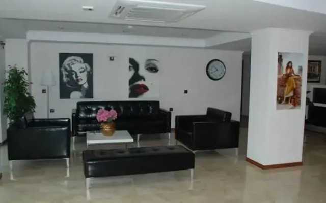 Silvanus Hotel