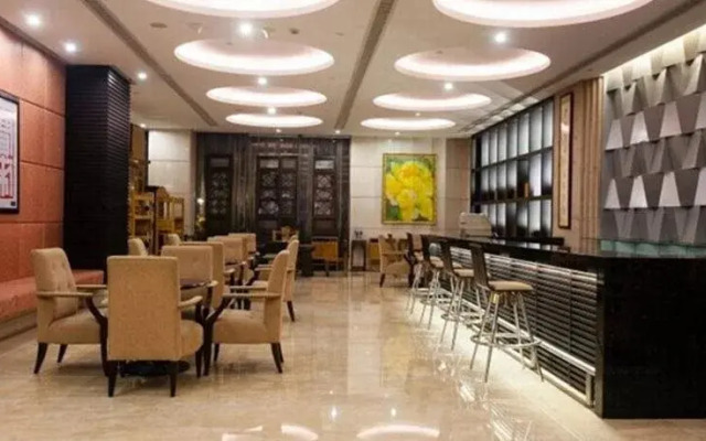 Tienyow Grand Hotel