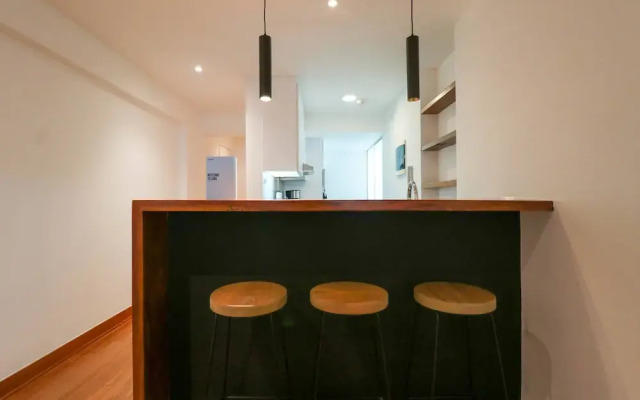 w Elegant 2BR w Spacious Terrace in Miraflores