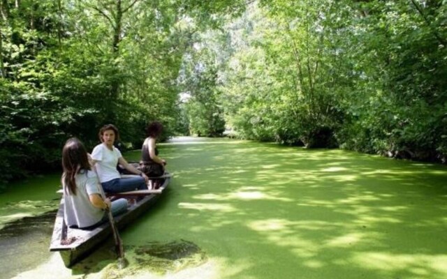 La Grange a Mémé, en pleine nature, Sauna