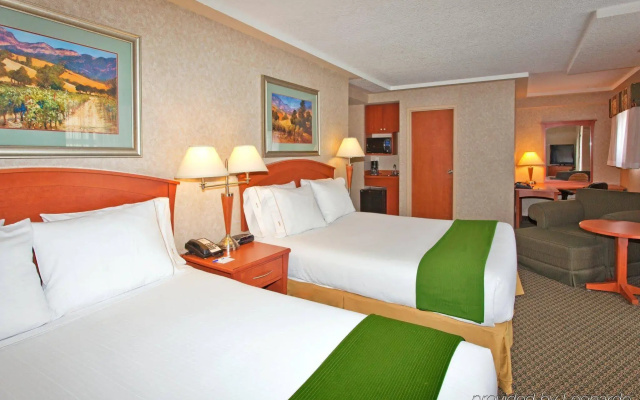 Holiday Inn Express Hotel & Suites Calgary by IHG