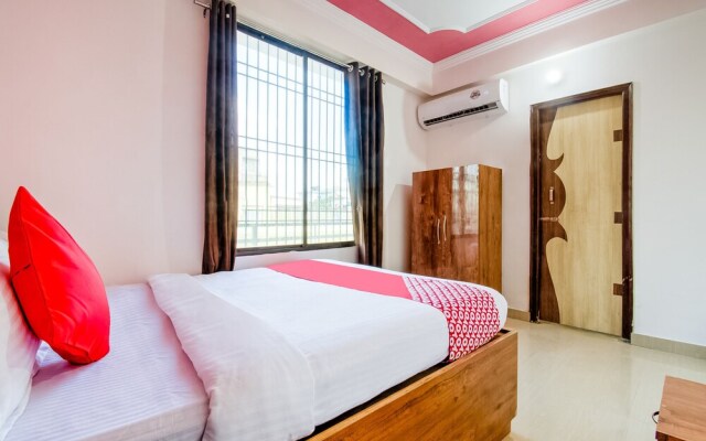 OYO Flagship 45852 Hotel Happy Journey