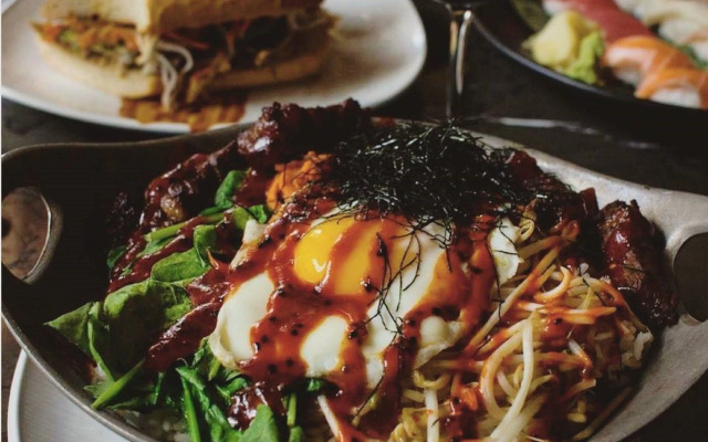 Lyric Chic 1BR Gym Downtown