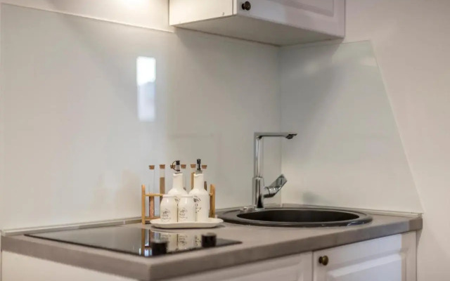 Studio Apartment Luka