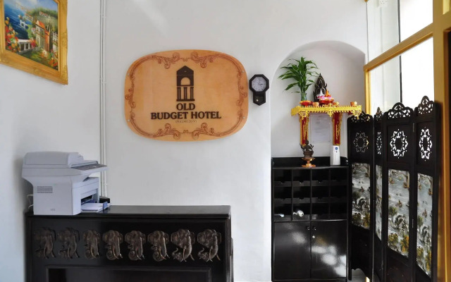 Old Budget Hotel
