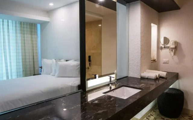 Eurobuilding Hotel & Suites Lecheria