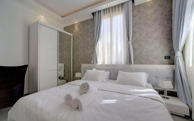 Residence Suites Hotel