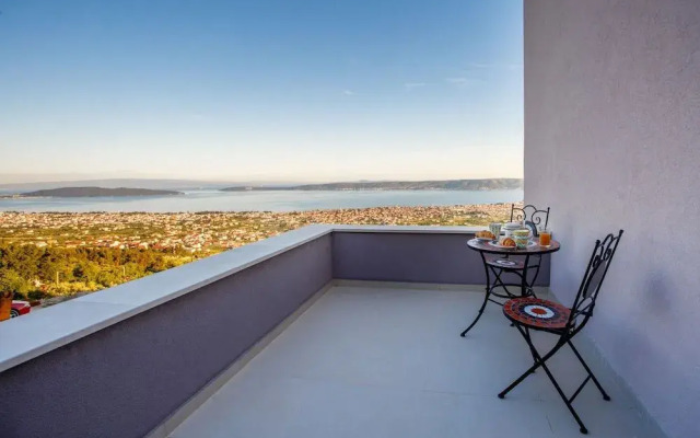 Luxury Villa Grand View