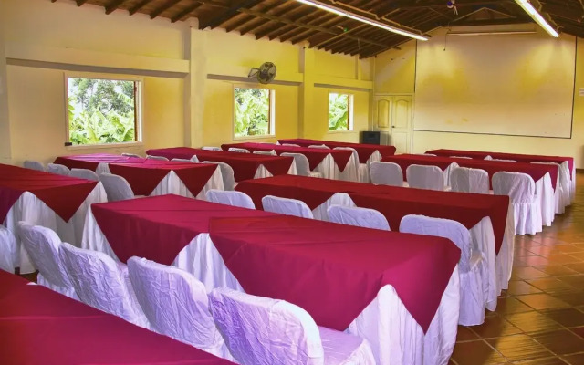 Eco Hotel Santa Barbara