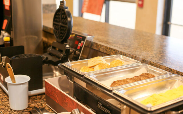 Comfort Inn & Suites