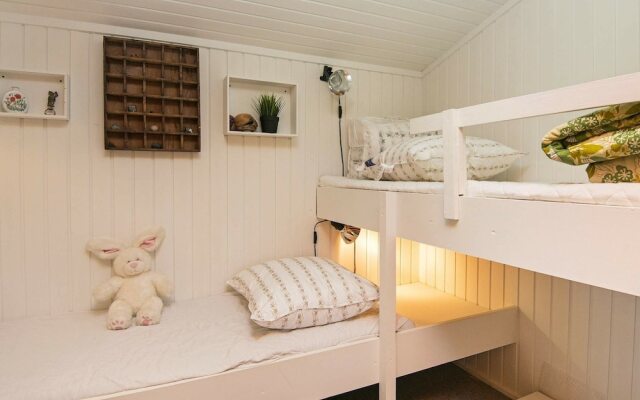 Peaceful Holiday Home in Jutland near Holme Beach