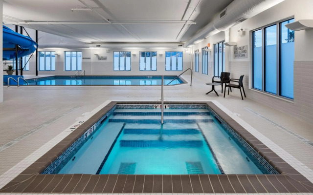TownePlace Suites by Marriott West Kelowna