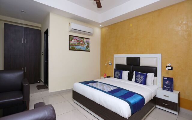 OYO 8232 Hotel KRB Paradise