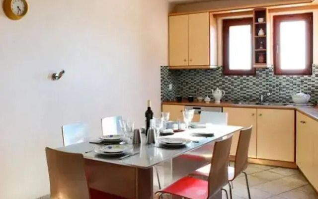Periscope Villa