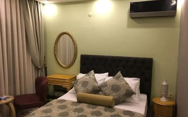Itimat Hotel