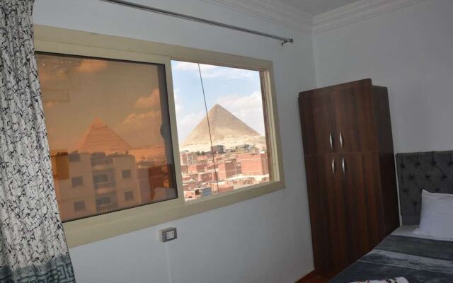 Ra Pyramids Inn