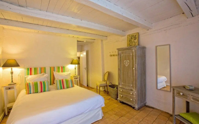 La Maison Dhotes Du Resinier