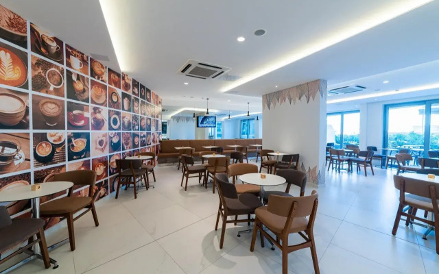 Ramla Bay Resort