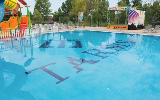 Tarsis Club Hotel & Aquapark