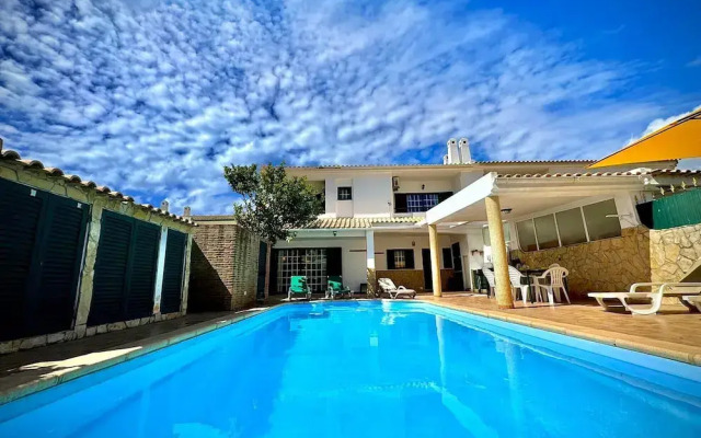 Albufeira Summer Villa 1 by Homing