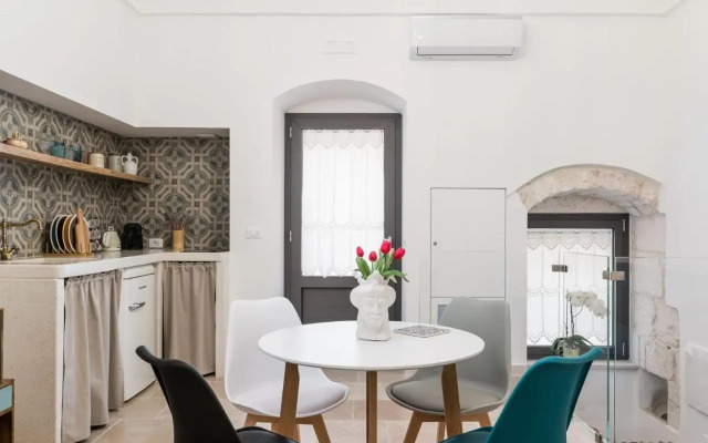 Alba Luxury Suite (Adults Only)