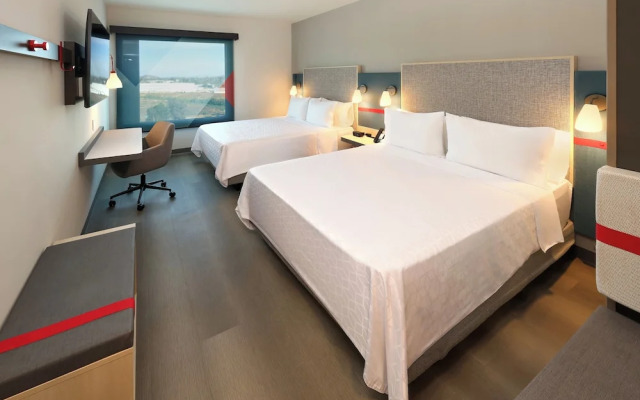 avid hotel Guadalajara Aeropuerto Norte by IHG