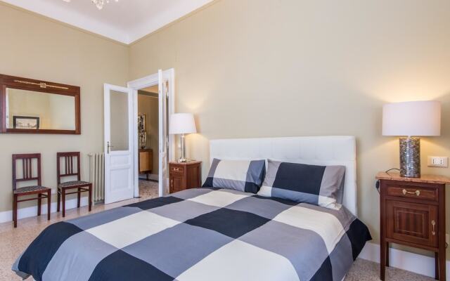 RSH Trastevere Bright Enchanting Apartment