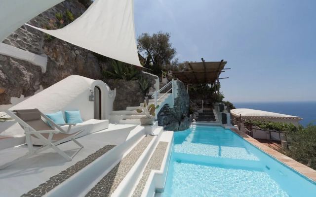 Villa Venusta - Majestic Villa With Pool