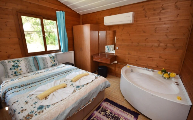 Villa Sezar by Helaltatilvillari