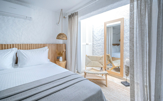 Voger Alacati Silence